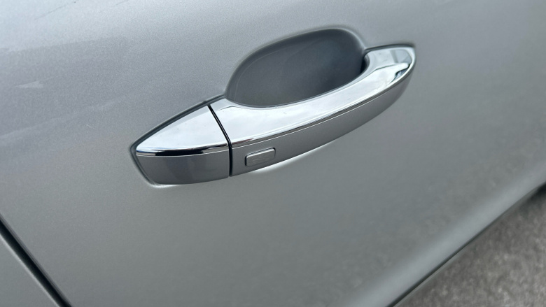 MG Hs 1.5 T-GDI Excite 5dr DCT Petrol Hatchback